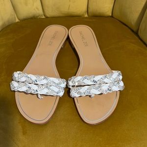 Rachel Zoe Sheilla 9 M Slides Sandals White Silver Embellished Rhinestone Flat